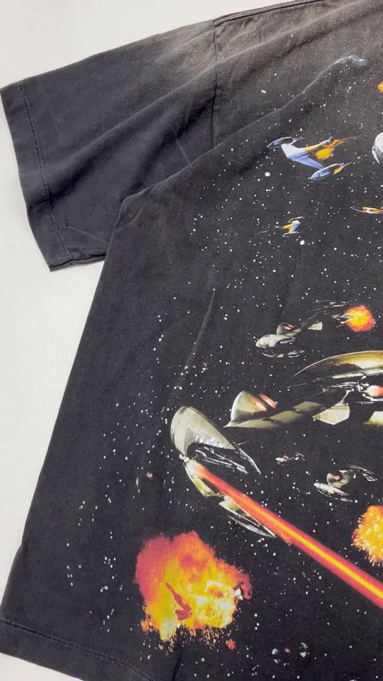 ⚠️The most complex and coolest item of this season, available in stock, available in seconds SAINT Mxxxxxx × STAR WARS SW_SS TEE /STARWARS / BLK Star Wars co-branded model. Fighter printed TEE. Washed black S-XL. Super complex and unconstrained printing design. The T-shirt using the vision of the "N-1 Star Fighter" in Star Wars is the most screen-printed item this season, reaching an astonishing 372 screens. Even the most difficult-to-print parts of the armpits are printed with luxurious printing. In addition, they are also hand-made distressed, splashed with ink, faded with water, and hand-damaged to complete this special and perfect work of art!